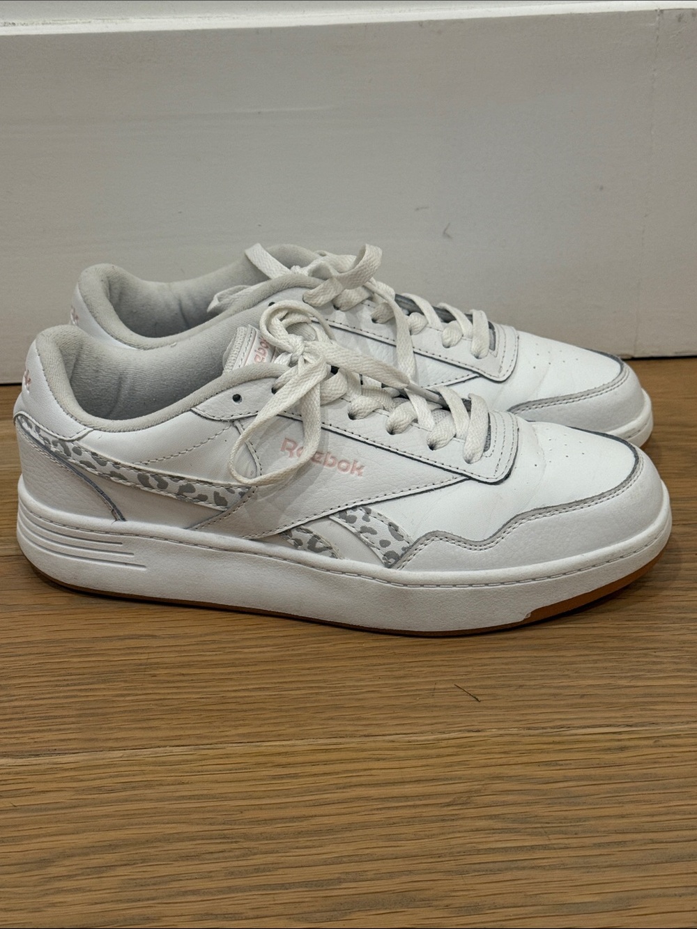 Reebok Court Advance Women's Leather Sneakers with Gray Leopard print